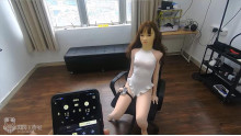 しっかりガードするマッサージ師 ー 防護服の中身は甘いクリティカル ー
